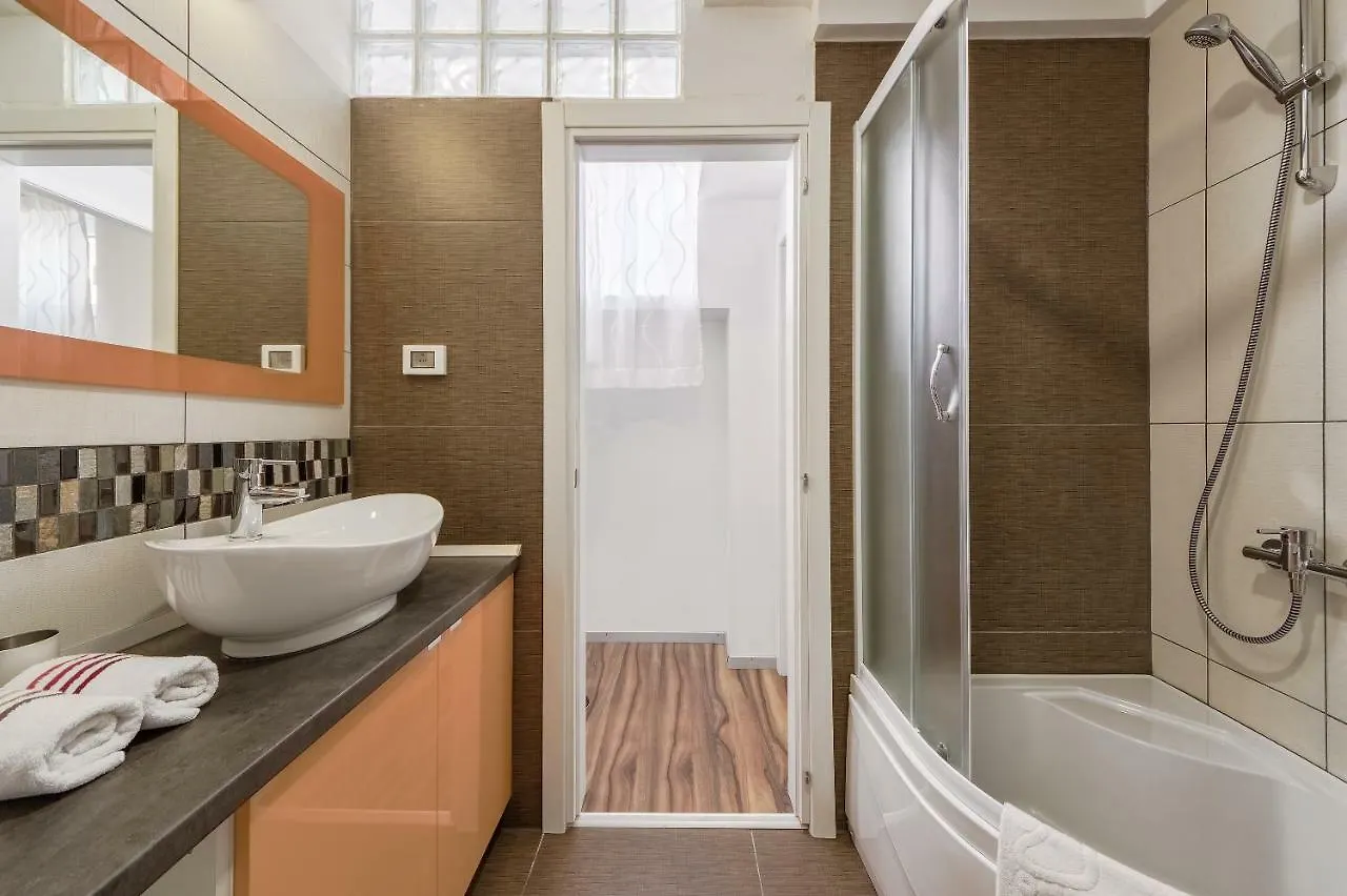 Apartment Eva- Modern Central Place 0*, Pula Croatia